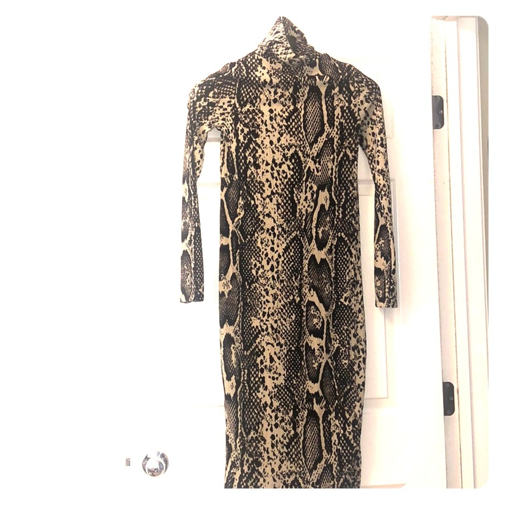 Turtle neck dress